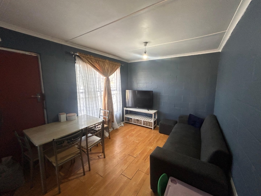 2 Bedroom Property for Sale in Rocklands Western Cape